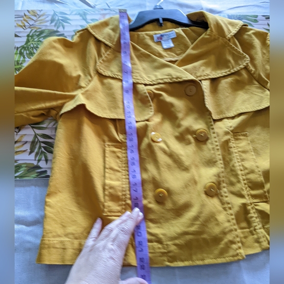 PIPER & BLUE Cropped Trench Coat - Picture 14 of 14